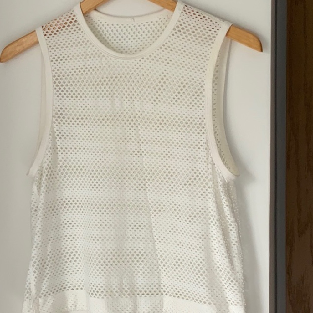 LuLuLemon tank top SZ 6